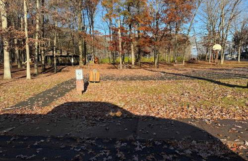 PSU 2br 2ba Townhome w Parking Near Campus and Stadium - Foto 40