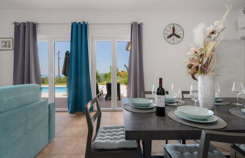 Villa Tomicich for 6 people with private pool & sea view - only 3 km from beach - Foto 20