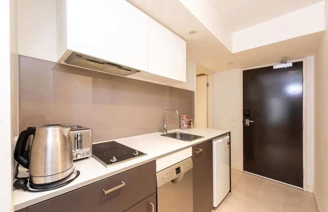Well Located 1bed Unit in Near Albert Park w/ Gym! - Foto 3