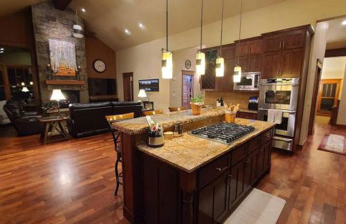 Low Tax Luxe Mountain Getaway by Aspen - Foto 17