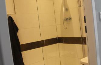 Singapore·CHILLINGHOUSE # 7, 3 Min.vom ICE,NETFLIX - Foto 21