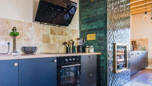 LUXURY Bergerie Corsica, PARIS Orly et disney - Foto 5