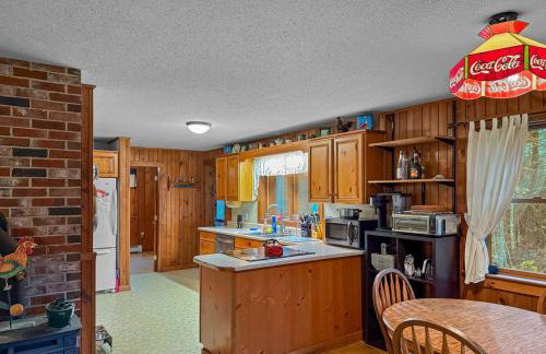 Delightful Cabin in Maine Woods - Foto 4