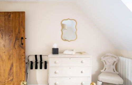 Cotswold Thatched Cottage - Photo 64