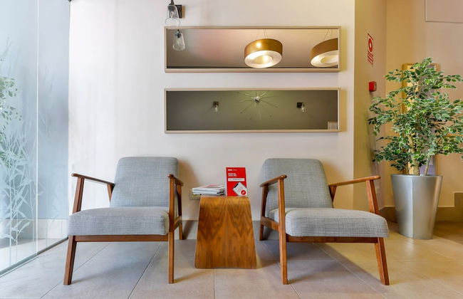 Hostal la Chata by Vivere Stays - Foto 11