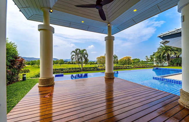 Luxury Mansion On Golf Course - BMG5 - Foto 76