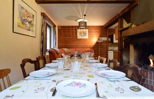 Family Villa With Garden - Photo 22