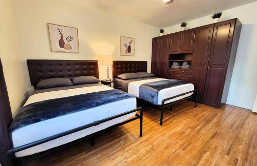 Perfectly located Pico Robertson ground floor 3 bedroom apartment Walk to restaurants WIFI TV Game Console Parking 5 minutes to Rodeo Drive - Foto 14