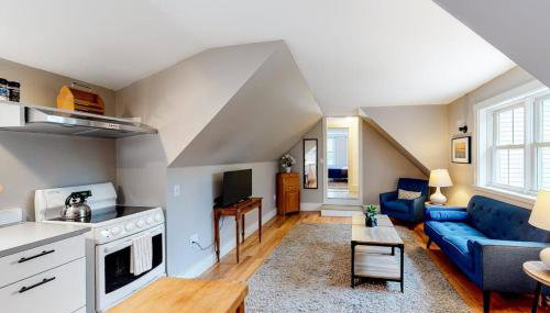 36 Main Flat 3 - Photo 4