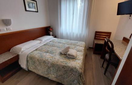 Hotel Villalago trasimeno - Photo 23
