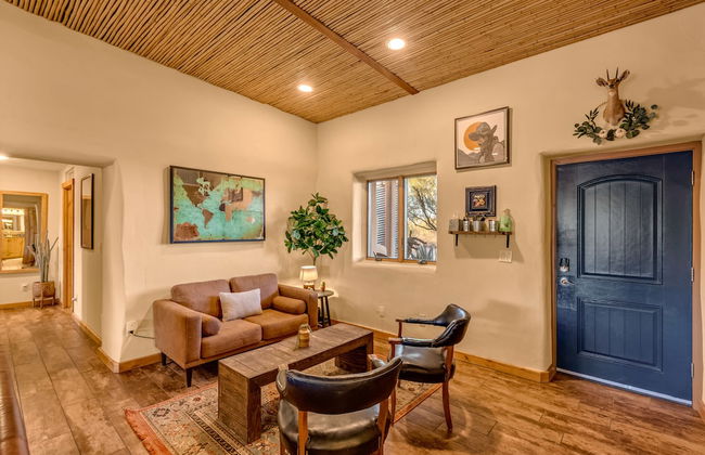 La Puerta Azul- Stunning Desert Retreat; Pool/Spa - Foto 24