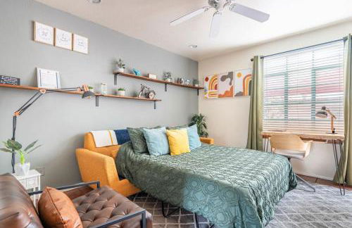 Vibrant 2BR DT Living, Stylish & Serene Stay - Foto 8