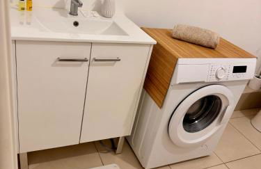 Cosy T2 neuf avec balcon Tram L5 au pied de la résidence Centre & plages - Foto 6