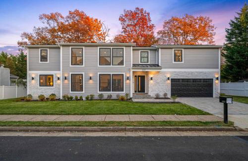 Tysons LUXE 6BR Modern and Spacious - Foto 1