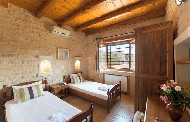 Sarpedon & Rhadamanthus By Forest Villas - Foto 4