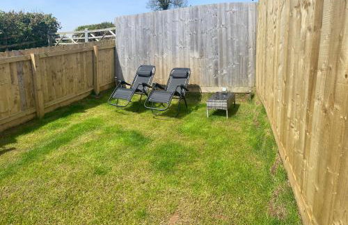 Adorable bedsit for you, partner and your pet! - Foto 27