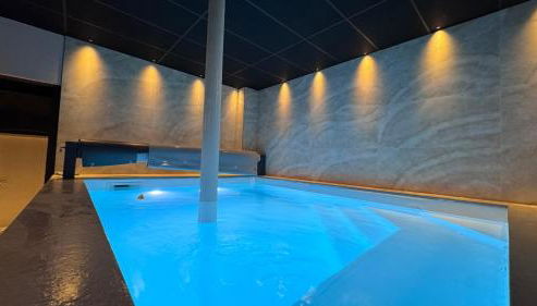 Villa Avril & spa 15 pers- location Villa de Prestige 2 Piscines intérieur et extérieur et sauna - Foto 5