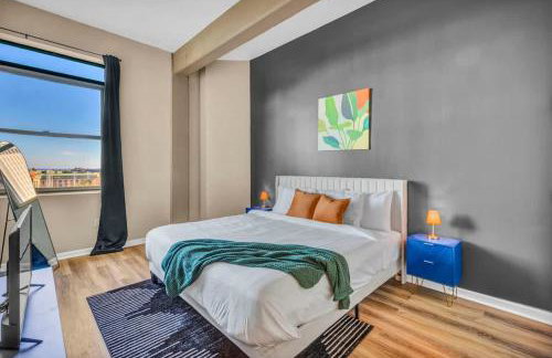 Colorful 2Bed Apt Heart of Downtown Lake Views - Foto 21