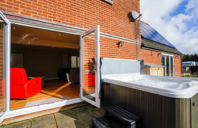 Unique 5BD Farm House Perfect for Relaxing - Foto 29