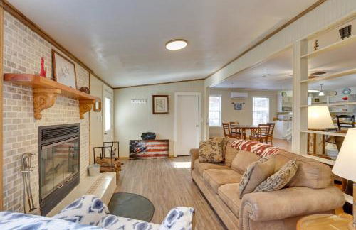 Hot Tub and Boat Ramp! Home on Toledo Bend Reservoir - Photo 7