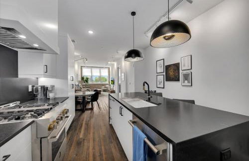 204- Modern retreat w elevator & BBQ - Foto 29