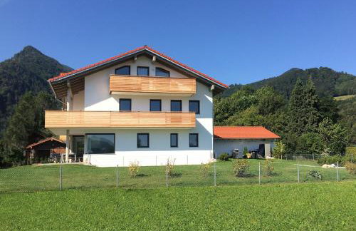 5-Sterne Active Ferienwohnung Chiemgau - Foto 1