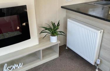 Haggerston Castle 6 Berth Caravan - Lakefield 115 - Foto 6