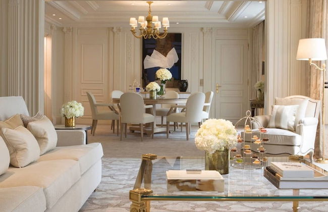 Four Seasons Hotel George V - Photo 49