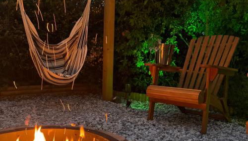 Stylish 2 Bedroom Cottage With Hot Tub And Parking - Foto 5