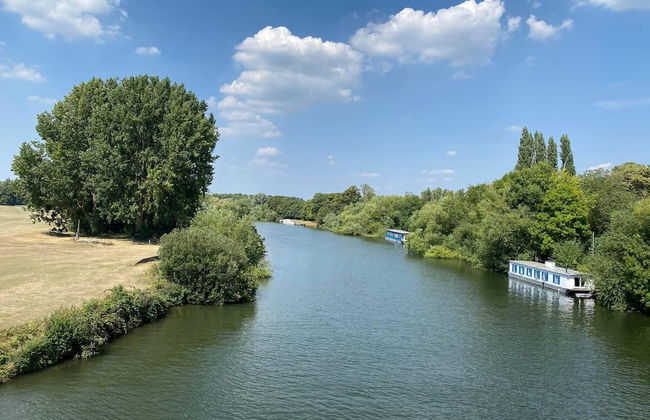 Guards View Windsor - Photo 17