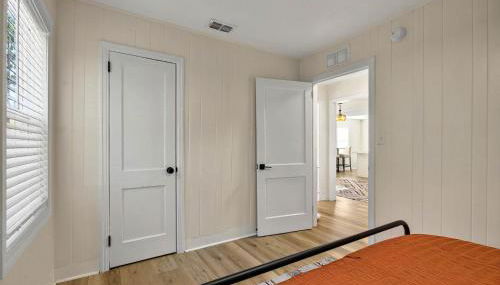 It's A Vibe- less than 10mins Capital,Hospitals,FAMU,&FSU - Foto 4