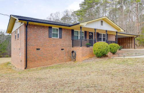 Near Lakes and Golfing Spacious Loganville Home! - Foto 24