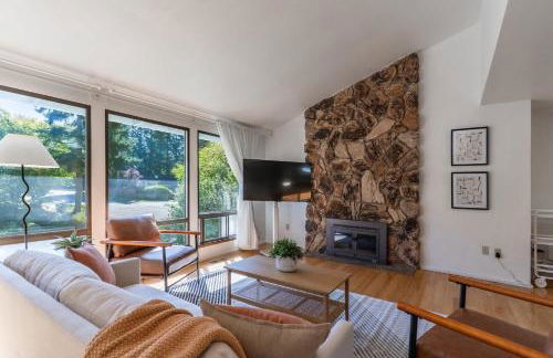 5BR Gem Walk to Microsoft and Near Redmond DT - Foto 23