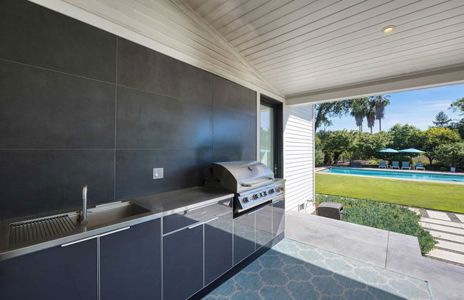 Luxe, Pool, Spa, Fire Pit, Game Room, Piano Sonoma Pool Retreat by Avantstay - Foto 44