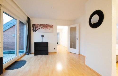 Tolstov Apartments - 1 , 3 and 4 Room Apartments - 20 min Messe DUS & Airport DUS - Foto 68