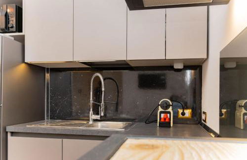 New Exclusive Apartment FONDAZIONE PRADA Tram to Duomo - Foto 4