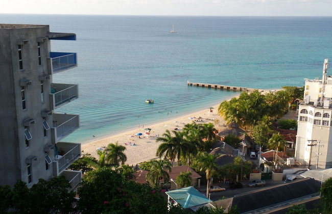 Rest Up Beach Studio At Montego Bay Club Resort - Foto 1