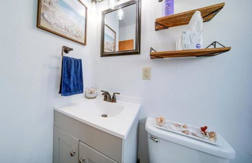 Ashtabula Home Rental - 2 Mi to Lake Erie, Beaches - Foto 13