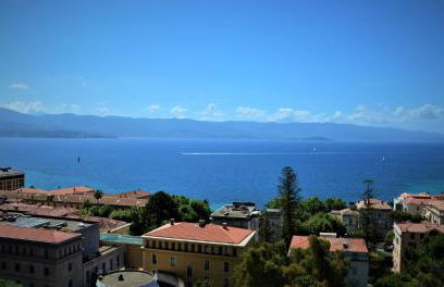 Grand T2 STANDING AJACCIO Proche centre et plages VUE PANORAMIQUE PARKING PRIVE - Foto 35
