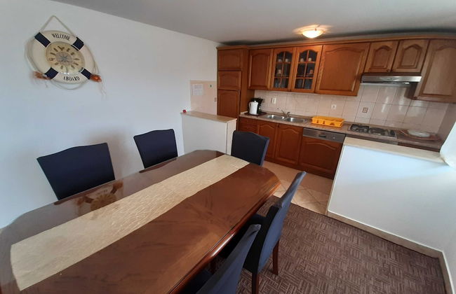 Cozy Apartments With Private Balcony Vinisce - Foto 9