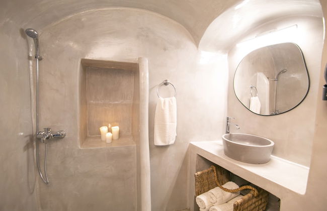 Thetis Cave Houses - Photo 34