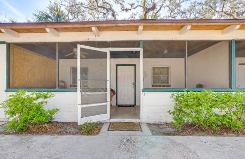 Lanai and Fire Pit Riverfront Studio in Chiefland! - Foto 18