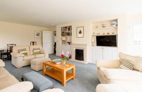 Claysmead - A large Lakeside House in Thorpeness - Aldeburgh Coastal Cottages - Foto 20