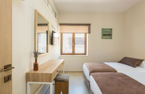 Upper View Villa, with private pool - Photo 59