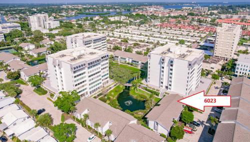 6023 WPW Townhome with Picturesque Pond View - Foto 2