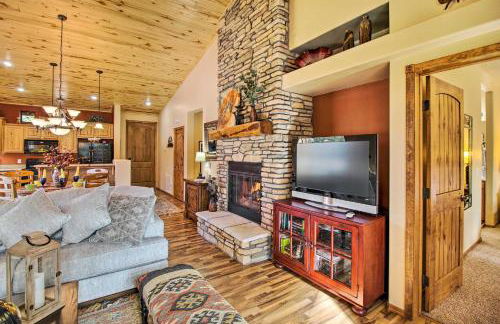 Top-Rated Torreon Community! Deck and Forest Views! - Foto 5