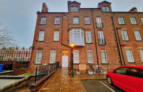 Modern Victorian Charm in a Great Location - Foto 18