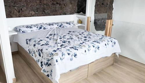 Tufia Cave Beach Home Preciosa casa cueva en frente del oceano - Foto 3