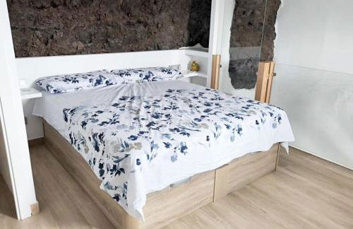 Tufia Cave Beach Home Preciosa casa cueva en frente del oceano - Foto 3