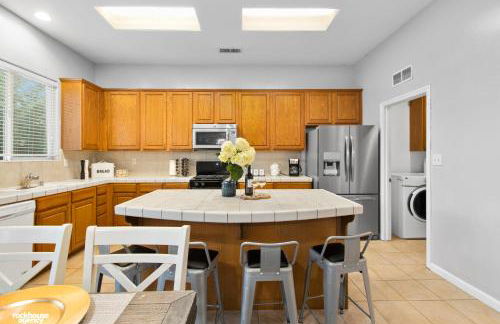 NorthWest Farmhouse - Photo 14